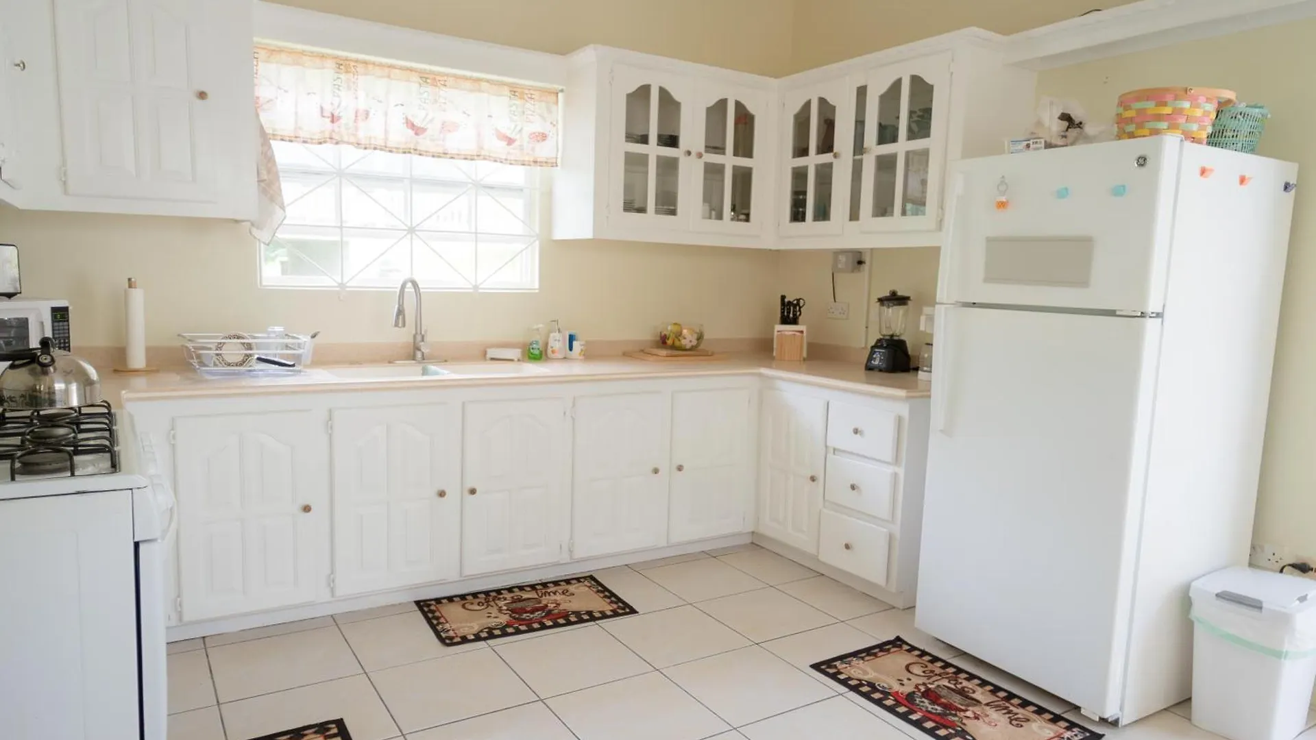 Golden Vale Escape Apartment Ribishi Saint Vincent and the Grenadines